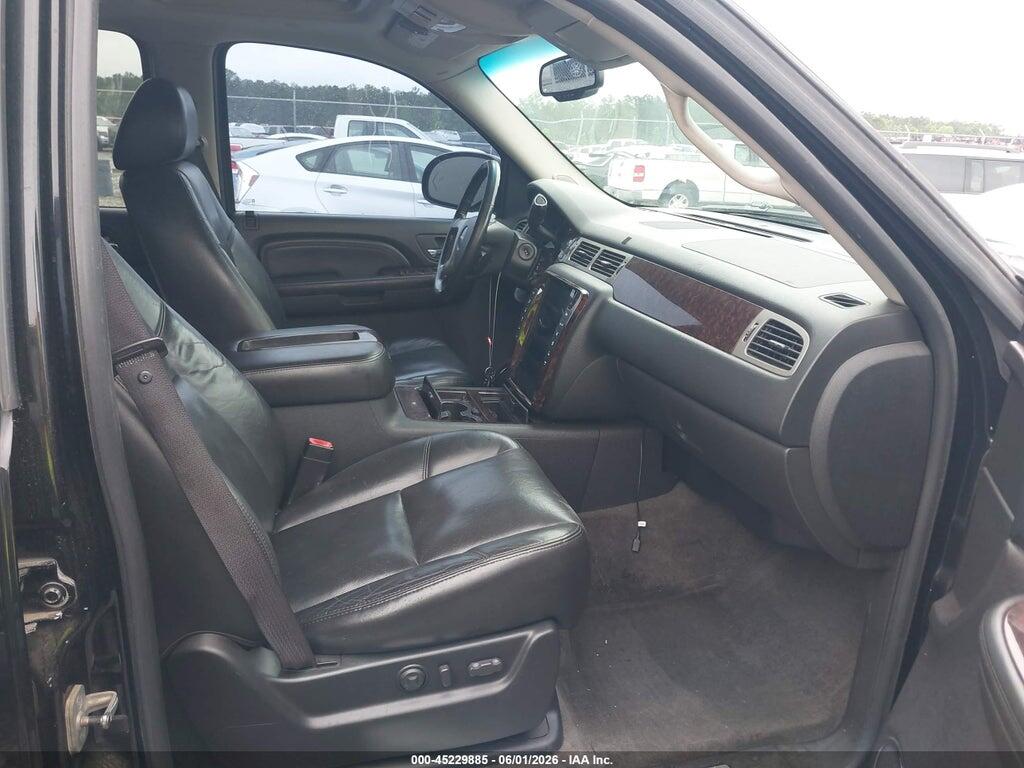 1GKFK06269R240163 2009 GMC YUKON XL 1500 photo no. 5