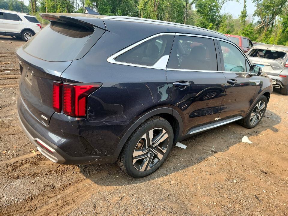 2023 KIA SORENTO EX — Фото 3 из 12