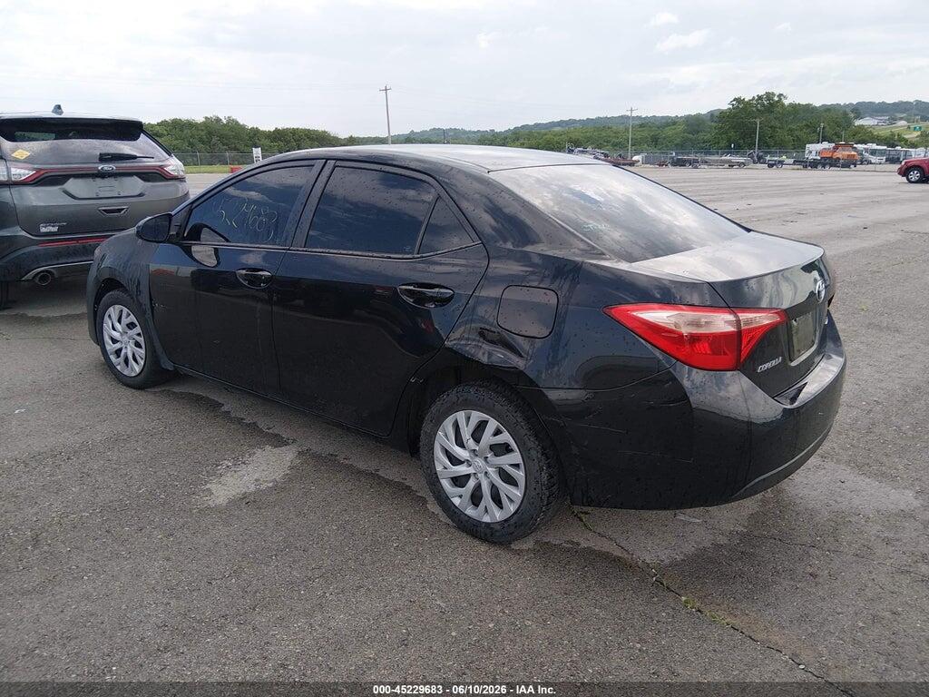 5YFBURHE2KP878149 2019 TOYOTA COROLLA photo no. 3