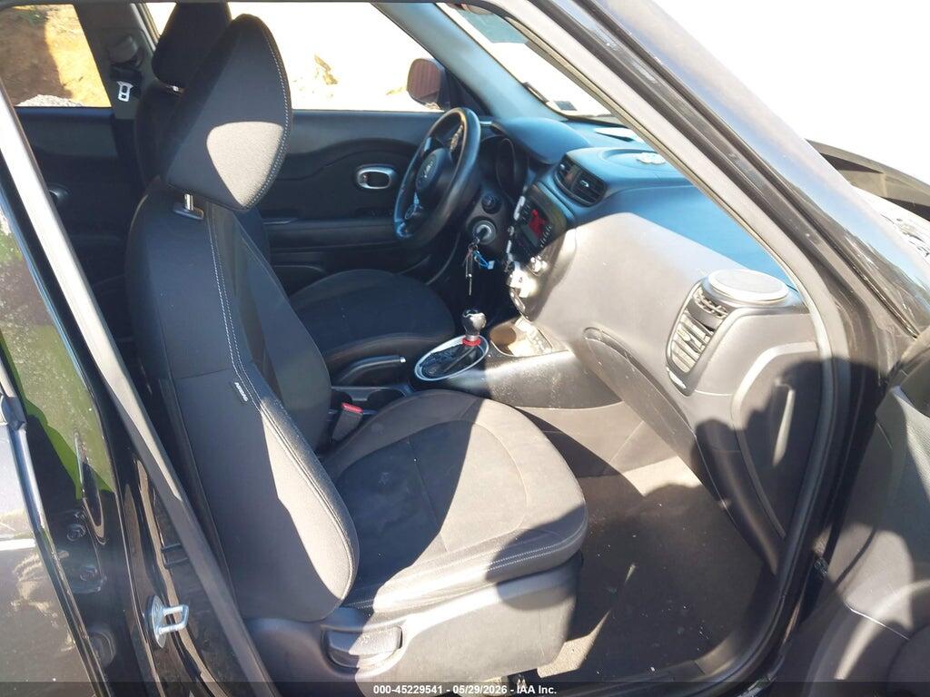 KNDJN2A24E7717498 2014 KIA SOUL photo no. 5