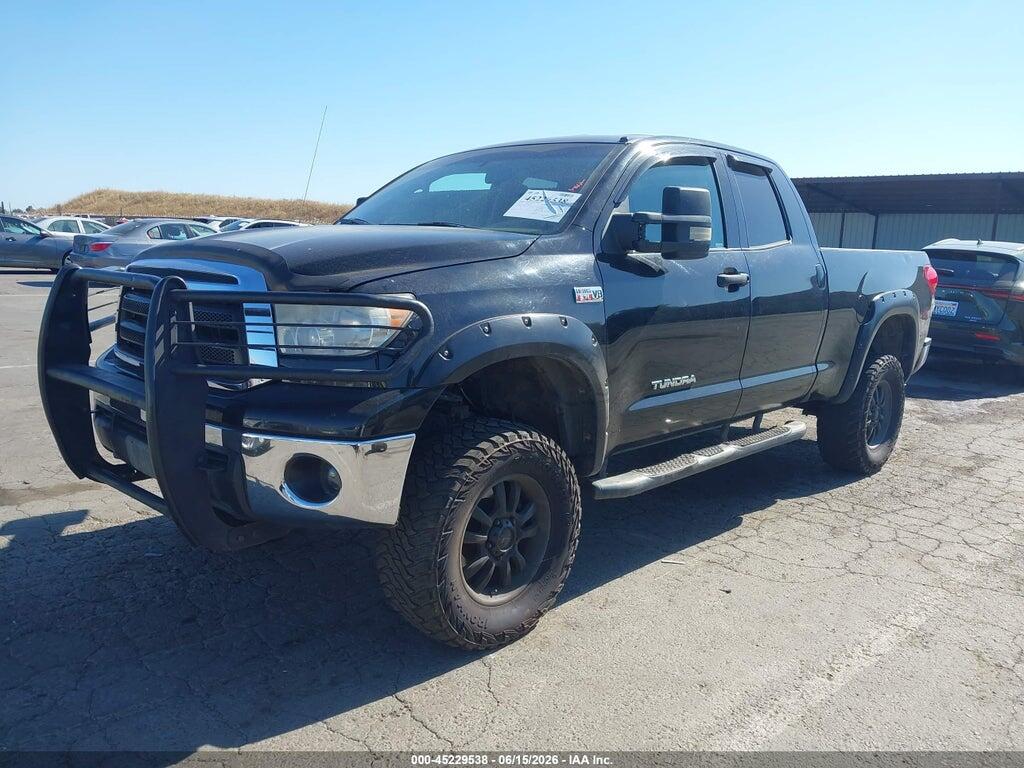 5TFUY5F18BX186419 2011 TOYOTA TUNDRA photo no. 2