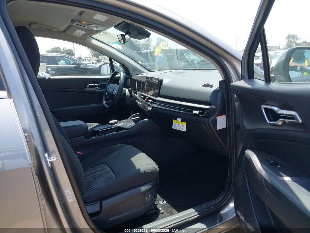 KNDPU3DG3T7352450 2026 KIA SPORTAGE HYBRID photo no. 5