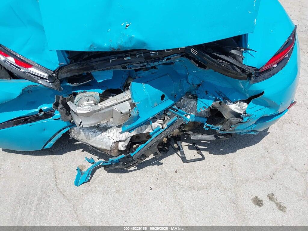 WP0AA2A82HS270784 2017 PORSCHE 718 CAYMAN photo no. 6