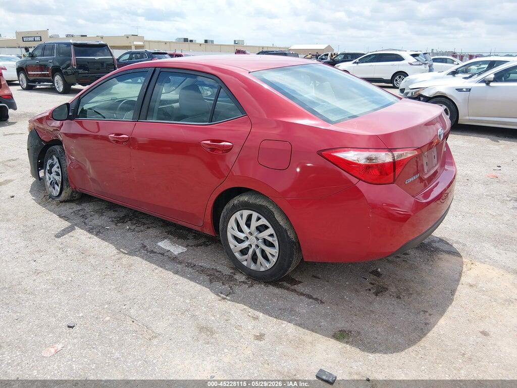 5YFBURHE0JP753553 2018 TOYOTA COROLLA photo no. 3