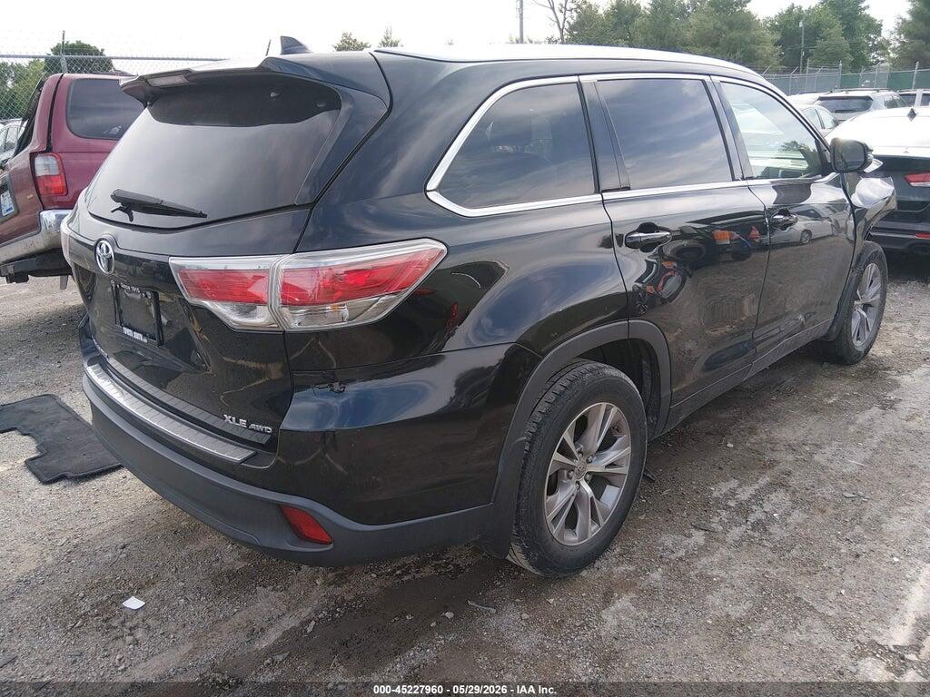 5TDJKRFHXFS150140 2015 TOYOTA HIGHLANDER photo no. 4