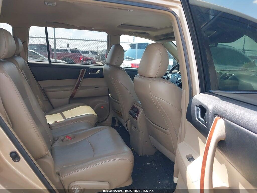 5TDDK3EH0BS050361 2011 TOYOTA HIGHLANDER photo no. 8