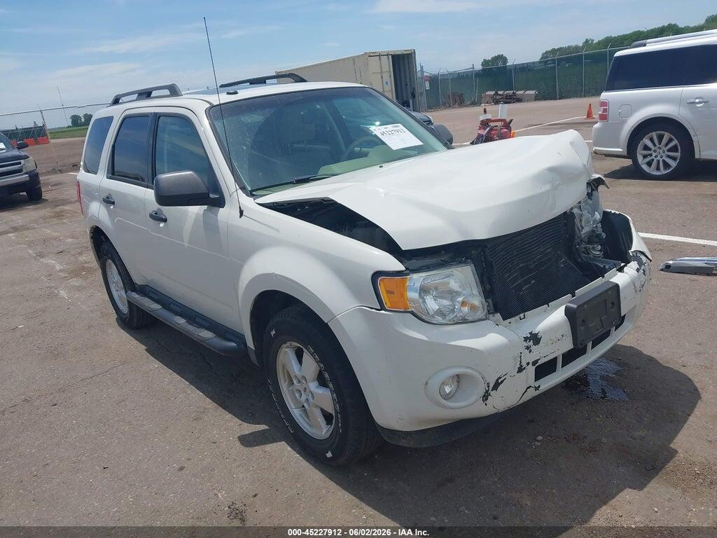 1FMCU9DGXBKC04742 2011 FORD ESCAPE photo no. 1