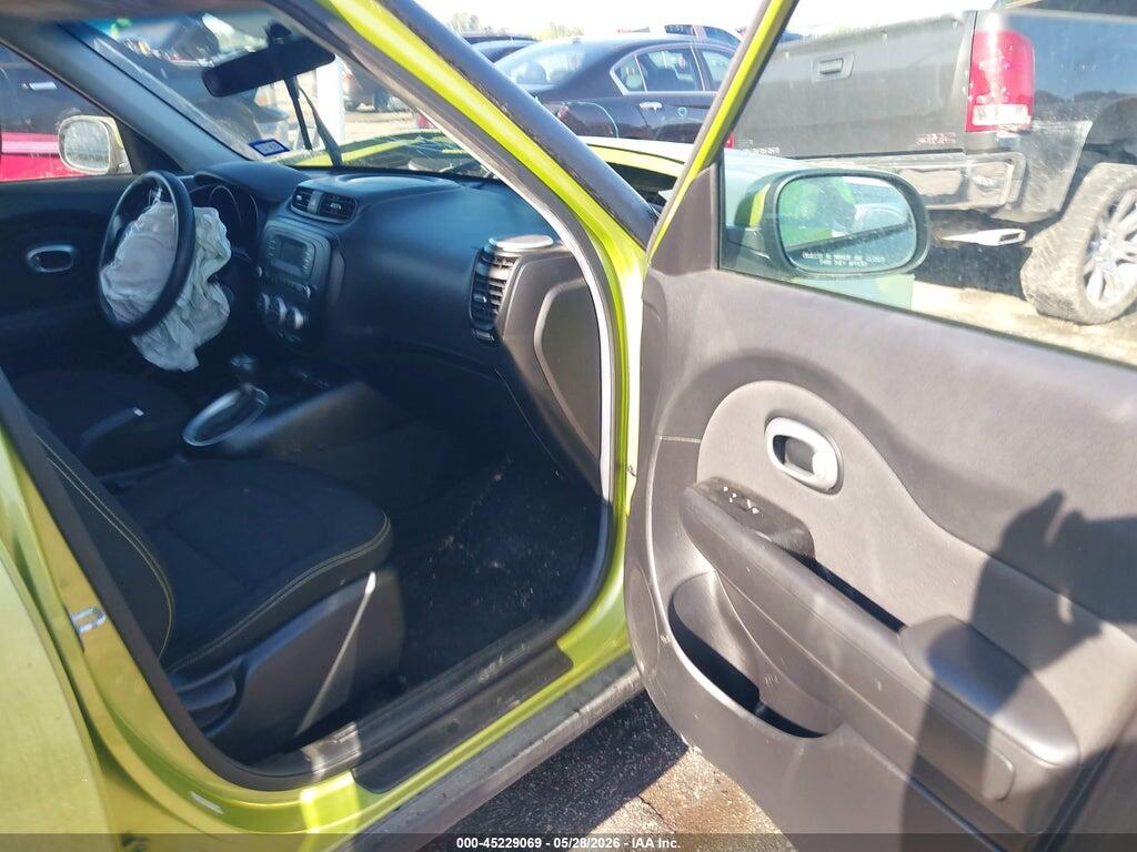 KNDJP3A52F7749877 2015 KIA SOUL photo no. 5