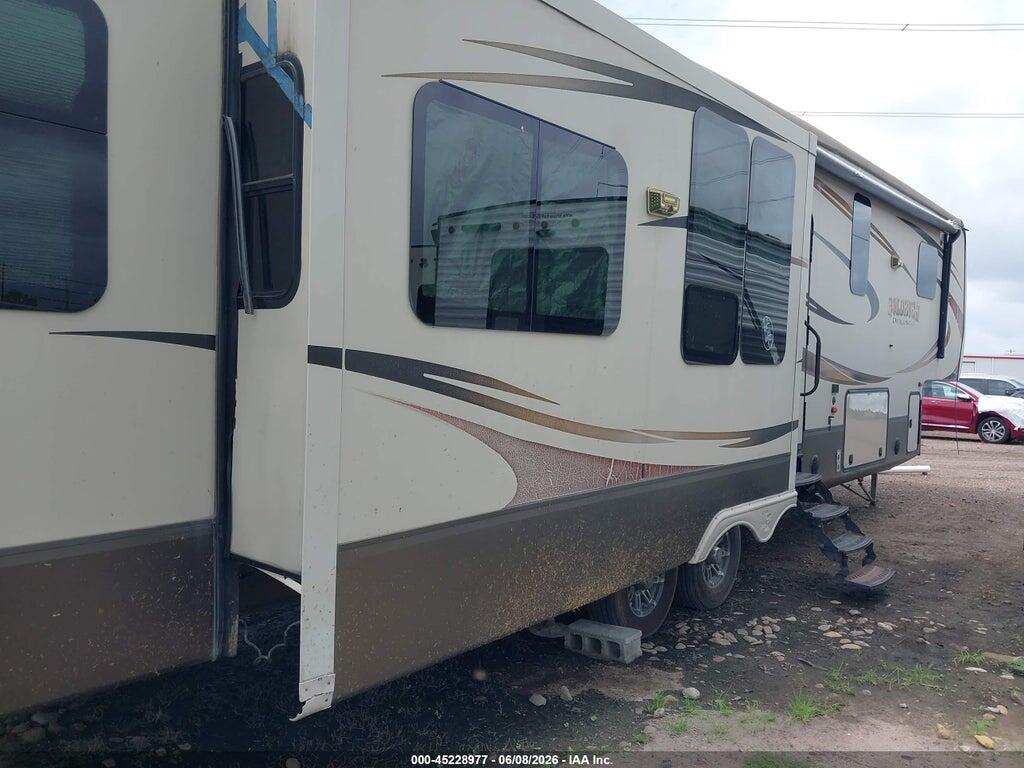 4EZFV3622E6097906 2014 KZ RV DURANGO 345SE photo no. 4