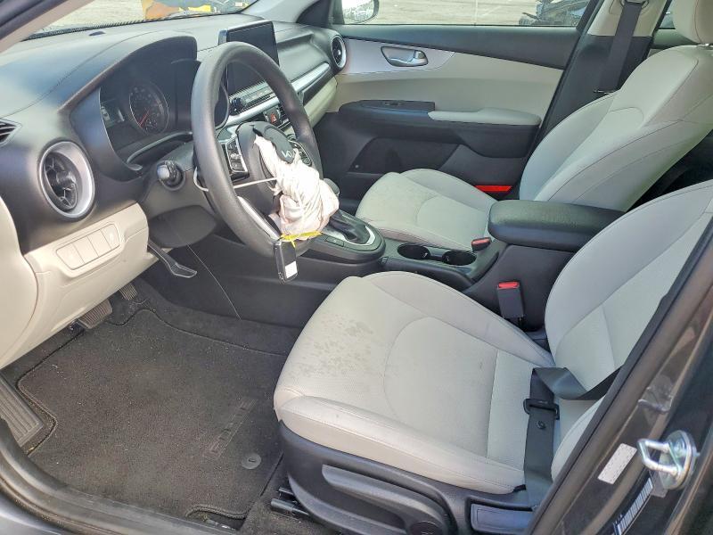 2023 KIA FORTE LXS — Фото 7 из 12