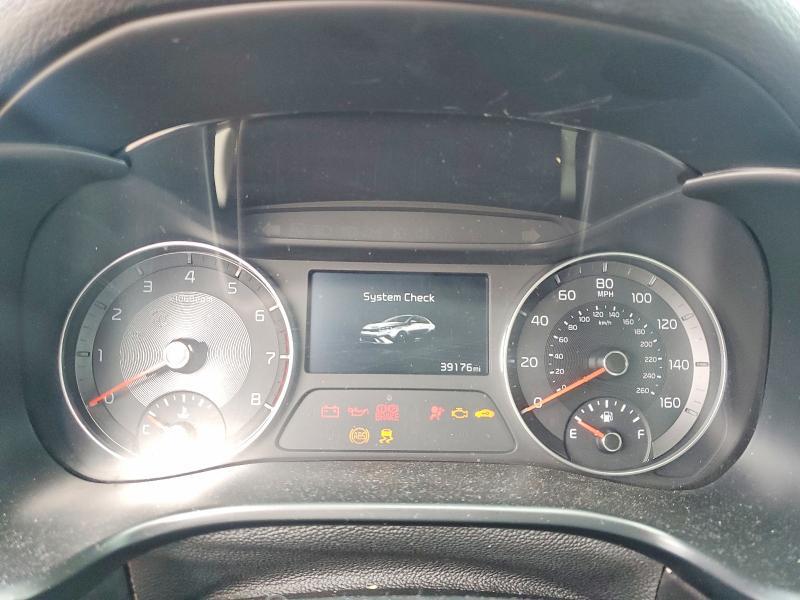 2023 KIA FORTE LXS — Фото 9 из 12