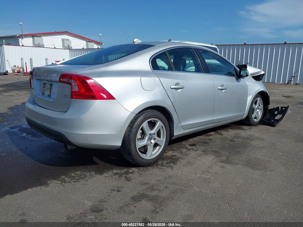 YV1622FSXC2051145 2012 VOLVO S60 photo no. 4
