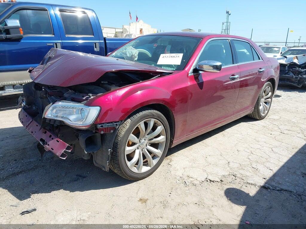 2C3CCAEG5KH609717 2019 CHRYSLER 300 photo no. 2