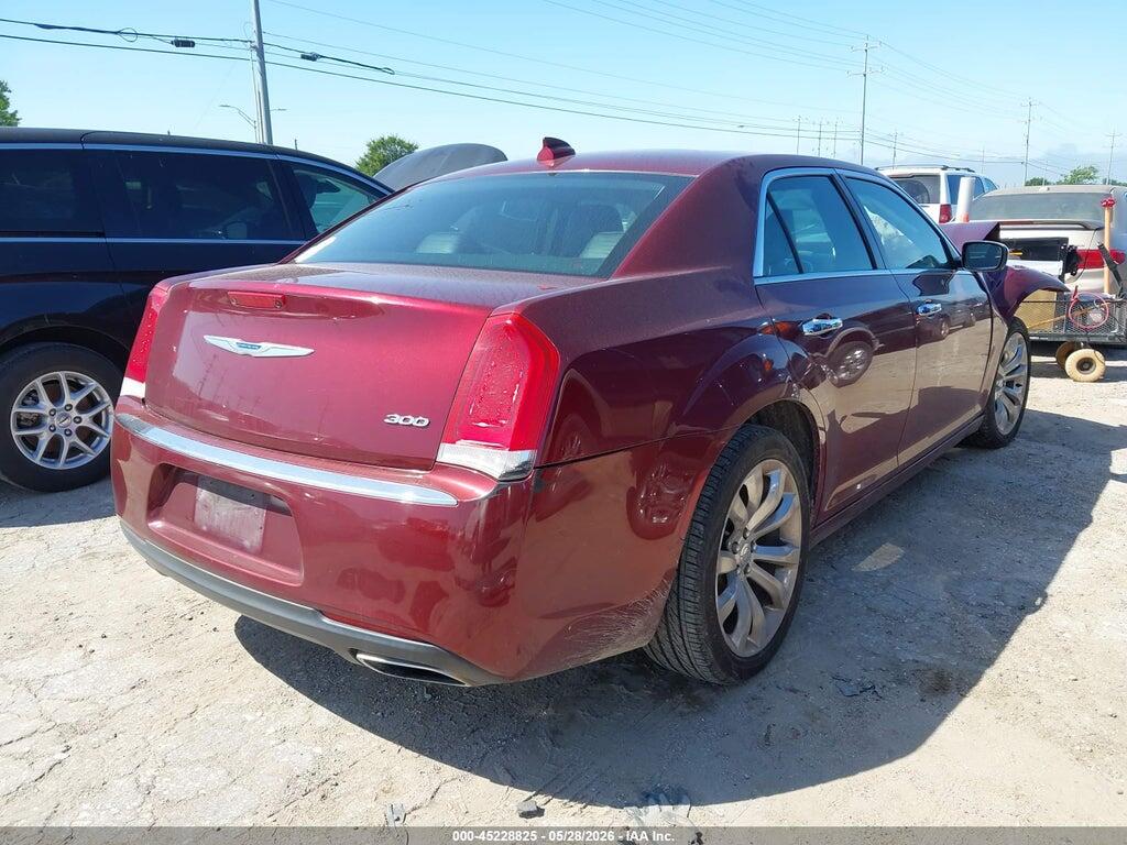 2C3CCAEG5KH609717 2019 CHRYSLER 300 photo no. 4