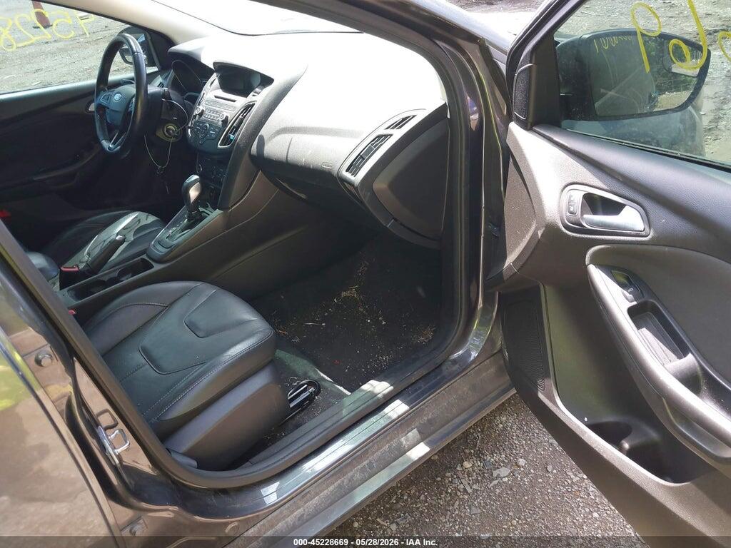 1FADP3K26GL299053 2016 FORD FOCUS photo no. 5