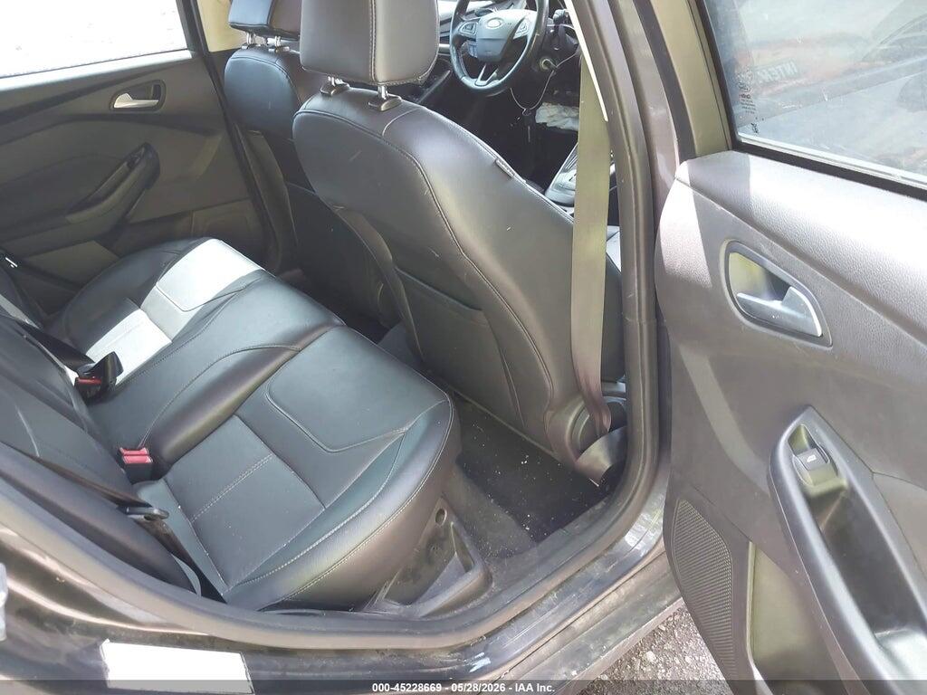 1FADP3K26GL299053 2016 FORD FOCUS photo no. 8