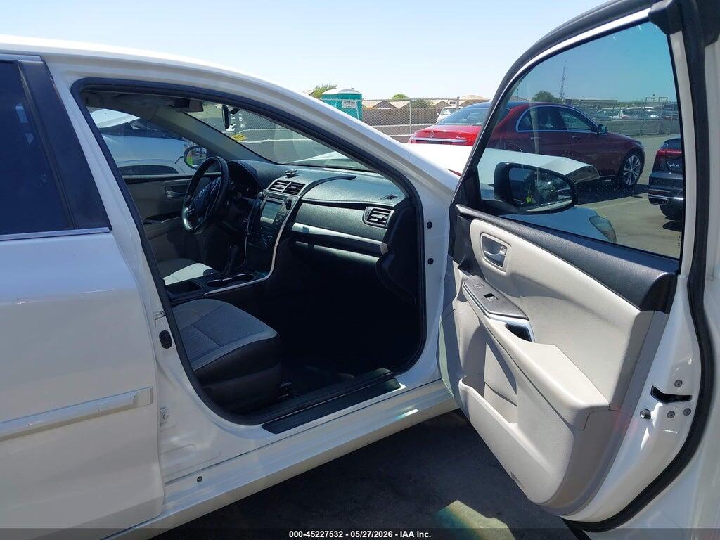 4T1BF1FK3GU587749 2016 TOYOTA CAMRY photo no. 5