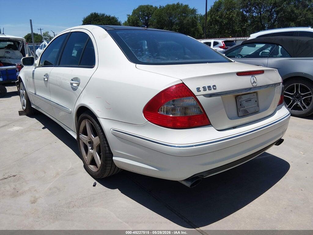 WDBUF56X19B438043 2009 MERCEDES-BENZ E 350 photo no. 3
