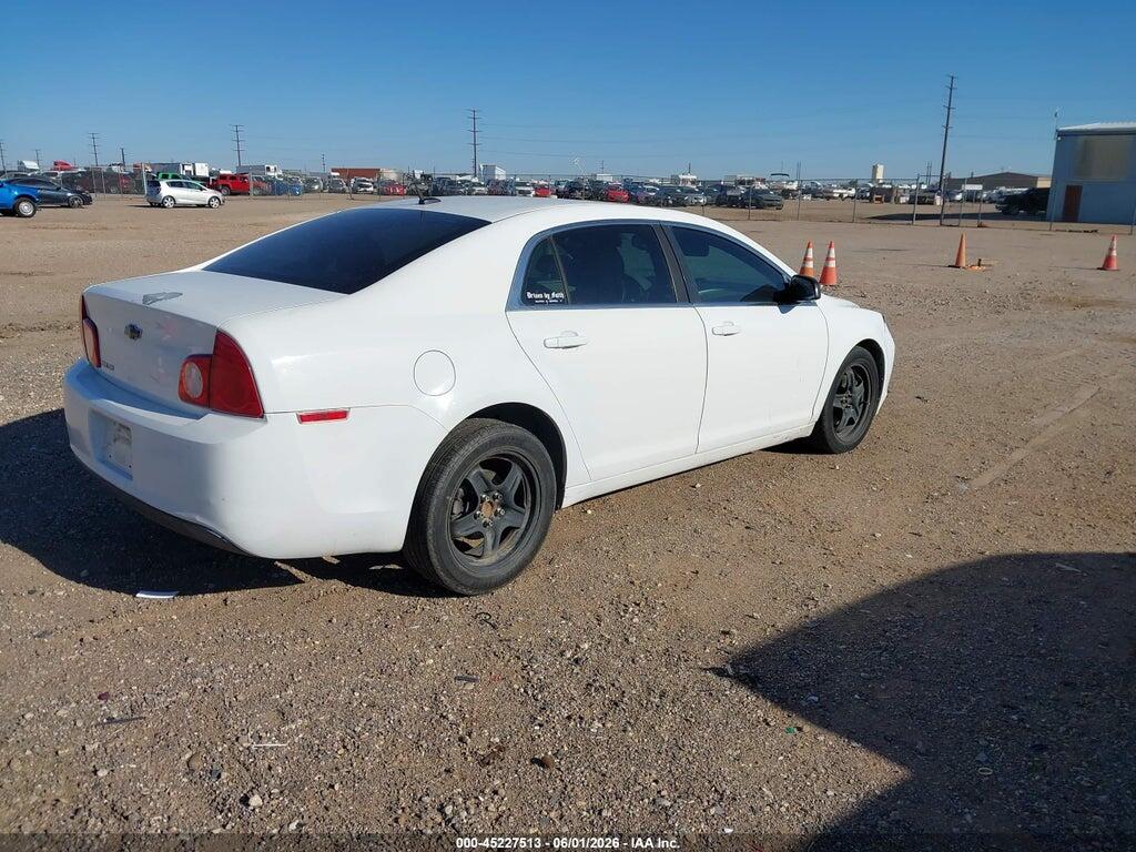 1G1ZB5E10BF166477 2011 CHEVROLET MALIBU photo no. 3