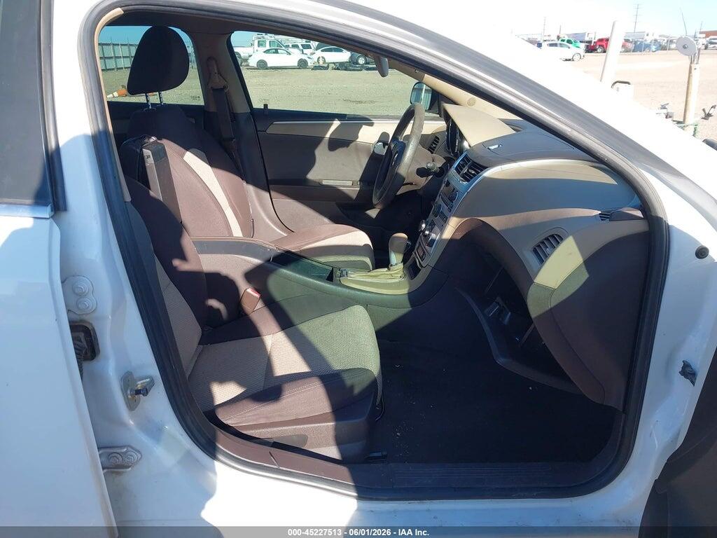 1G1ZB5E10BF166477 2011 CHEVROLET MALIBU photo no. 4