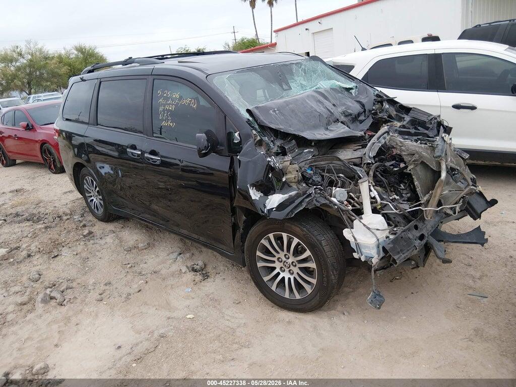 5TDYZ3DC6LS071428 2020 TOYOTA SIENNA photo no. 1