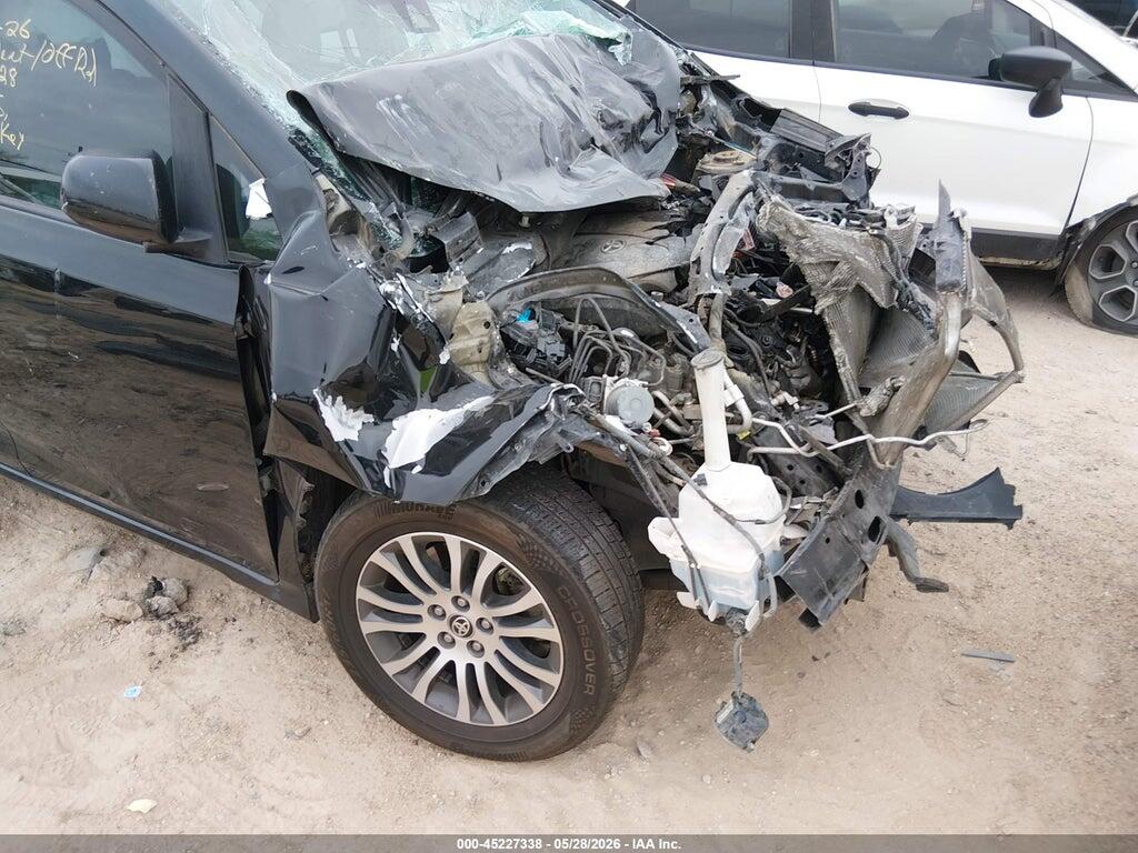 5TDYZ3DC6LS071428 2020 TOYOTA SIENNA photo no. 6