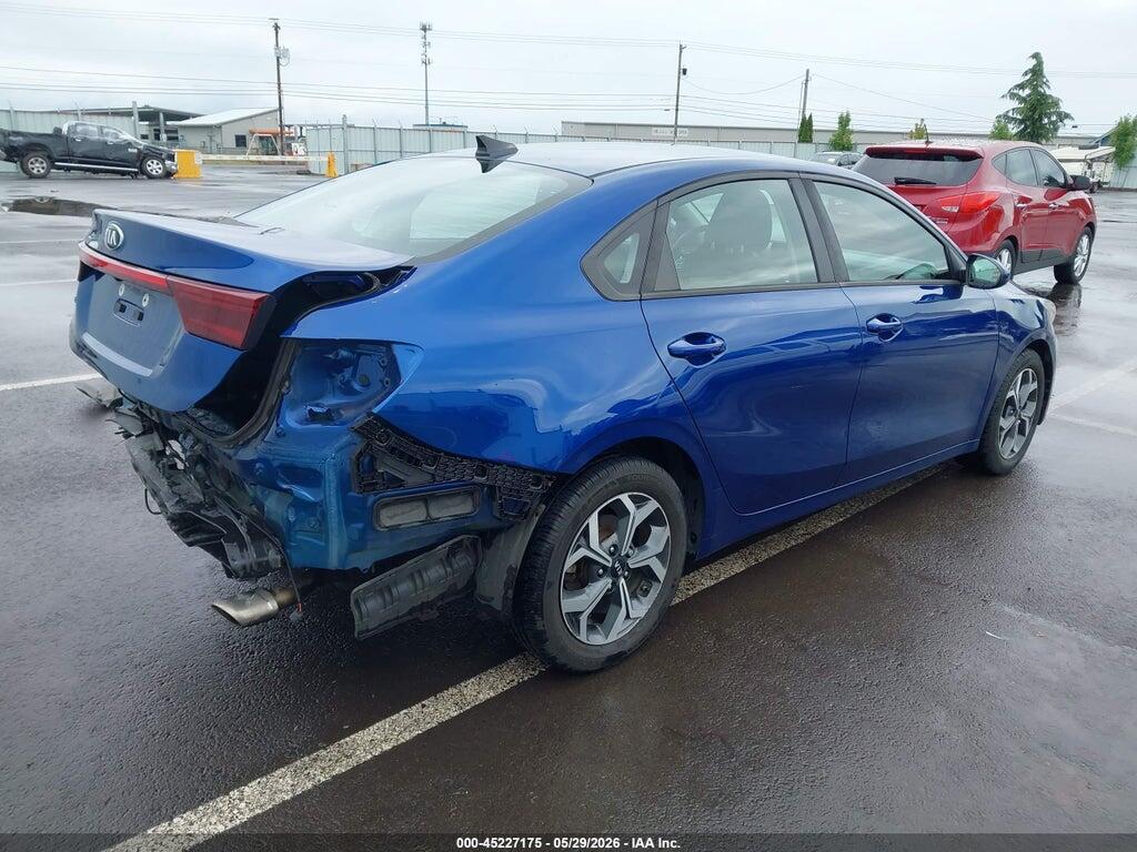 3KPF24AD0KE018893 2019 KIA FORTE photo no. 4