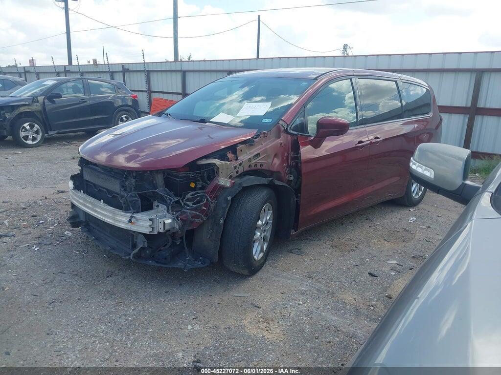 2C4RC1FG8JR334051 2018 CHRYSLER PACIFICA photo no. 2