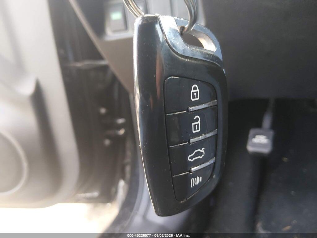 5N1AT2MT5GC763339 2016 NISSAN ROGUE photo no. 11