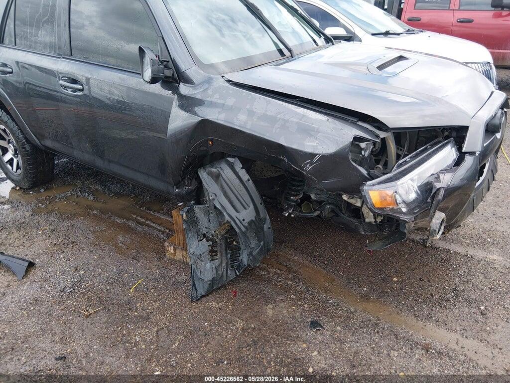 JTEBU5JR4J5565178 2018 TOYOTA 4RUNNER photo no. 6