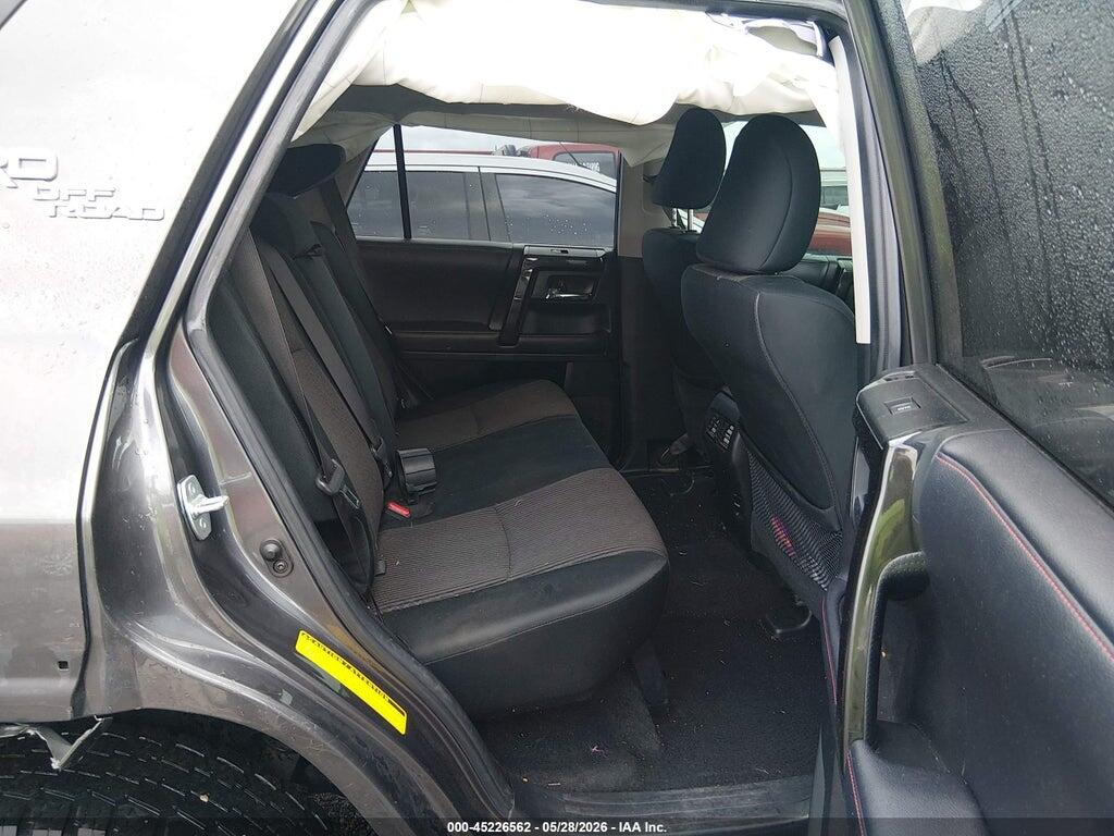 JTEBU5JR4J5565178 2018 TOYOTA 4RUNNER photo no. 8