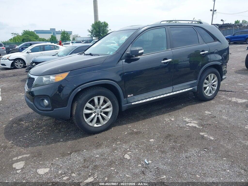 5XYKUDA22BG161399 2011 KIA SORENTO photo no. 2
