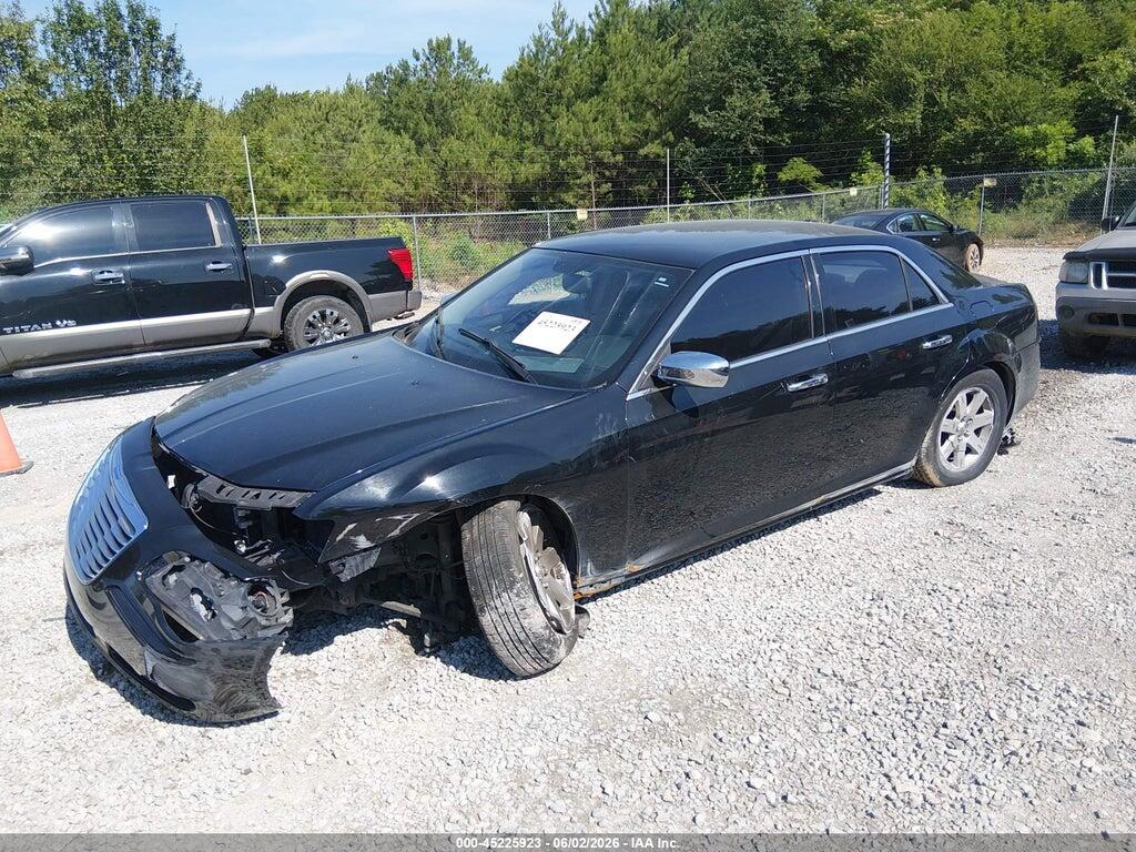 2C3CCAAG3DH556606 2013 CHRYSLER 300 photo no. 2