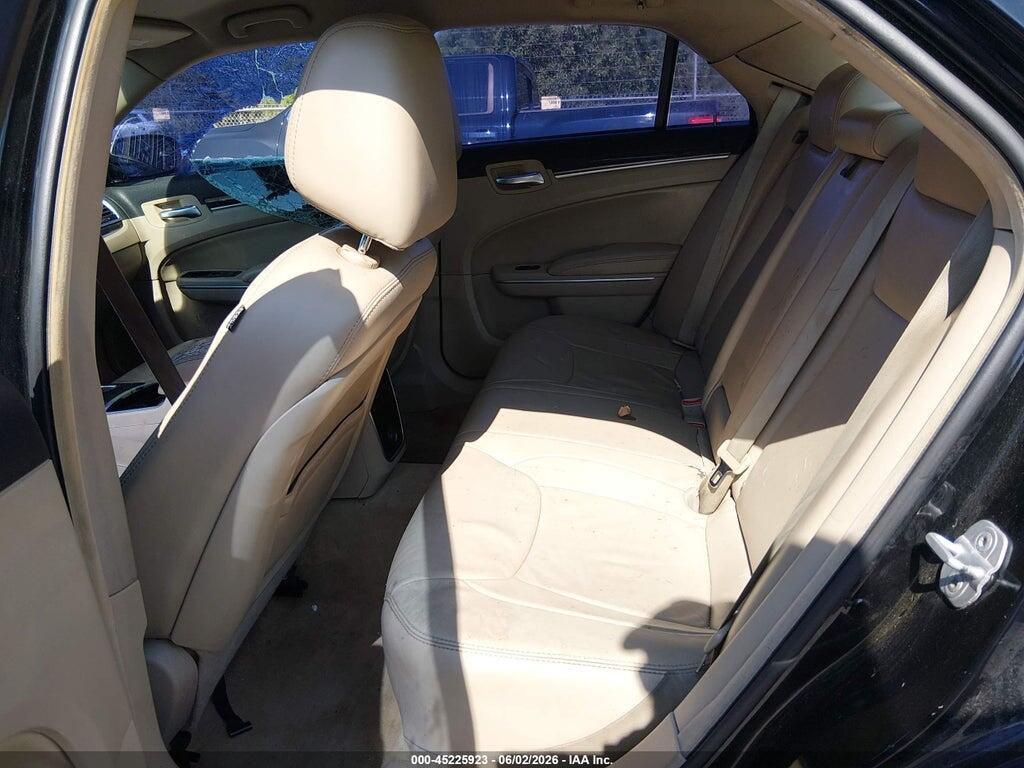 2C3CCAAG3DH556606 2013 CHRYSLER 300 photo no. 8