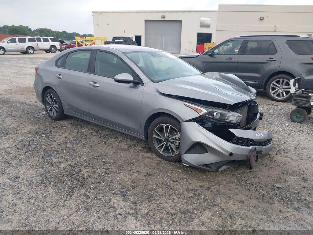 3KPF24AD8RE784381 2024 KIA FORTE photo no. 1