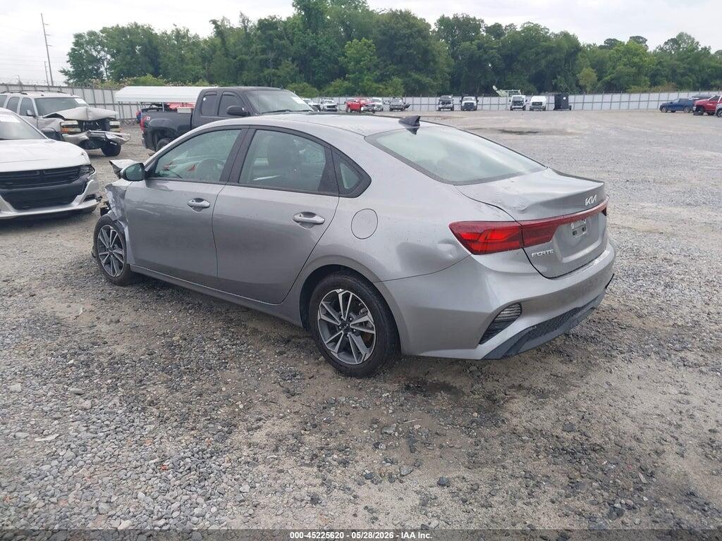 3KPF24AD8RE784381 2024 KIA FORTE photo no. 3
