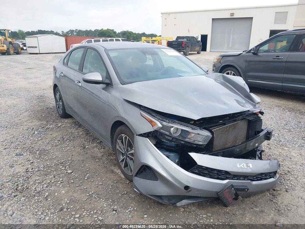 3KPF24AD8RE784381 2024 KIA FORTE photo no. 6