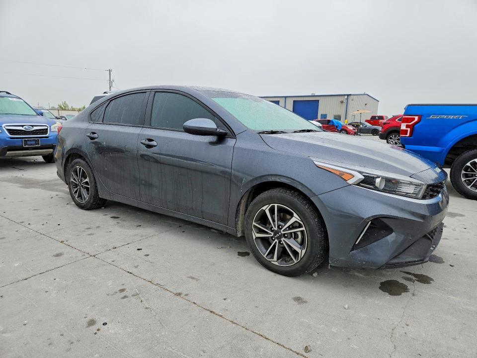 2023 KIA FORTE LXS — Фото 4 из 12