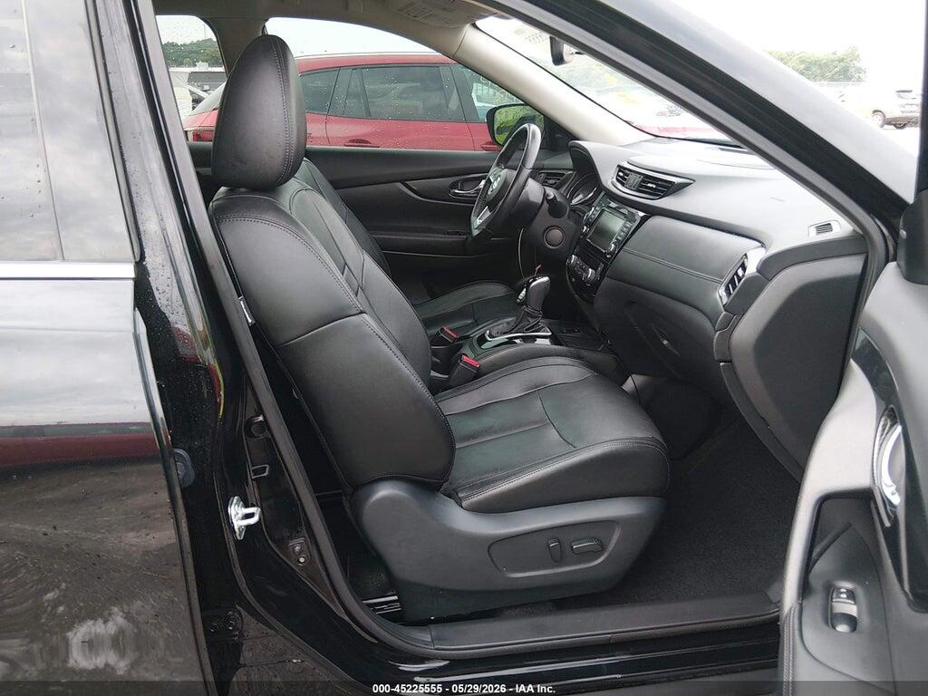 5N1AT2MT3LC738675 2020 NISSAN ROGUE photo no. 5