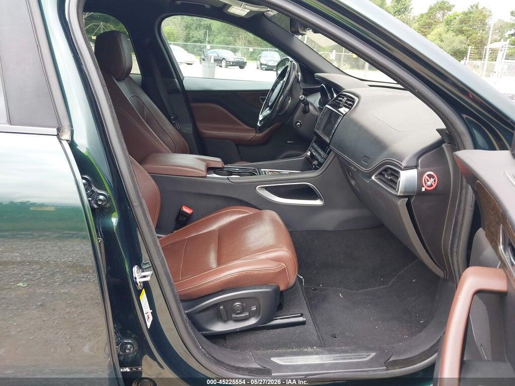 SADCM2BV3HA081589 2017 JAGUAR F-PACE photo no. 5