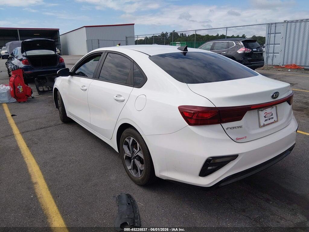 3KPF24AD5ME345244 2021 KIA FORTE photo no. 3