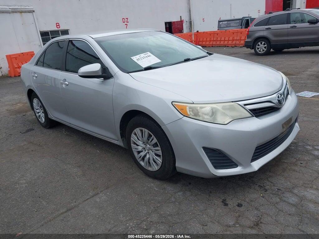 4T4BF1FK5ER365555 2014 TOYOTA CAMRY photo no. 1