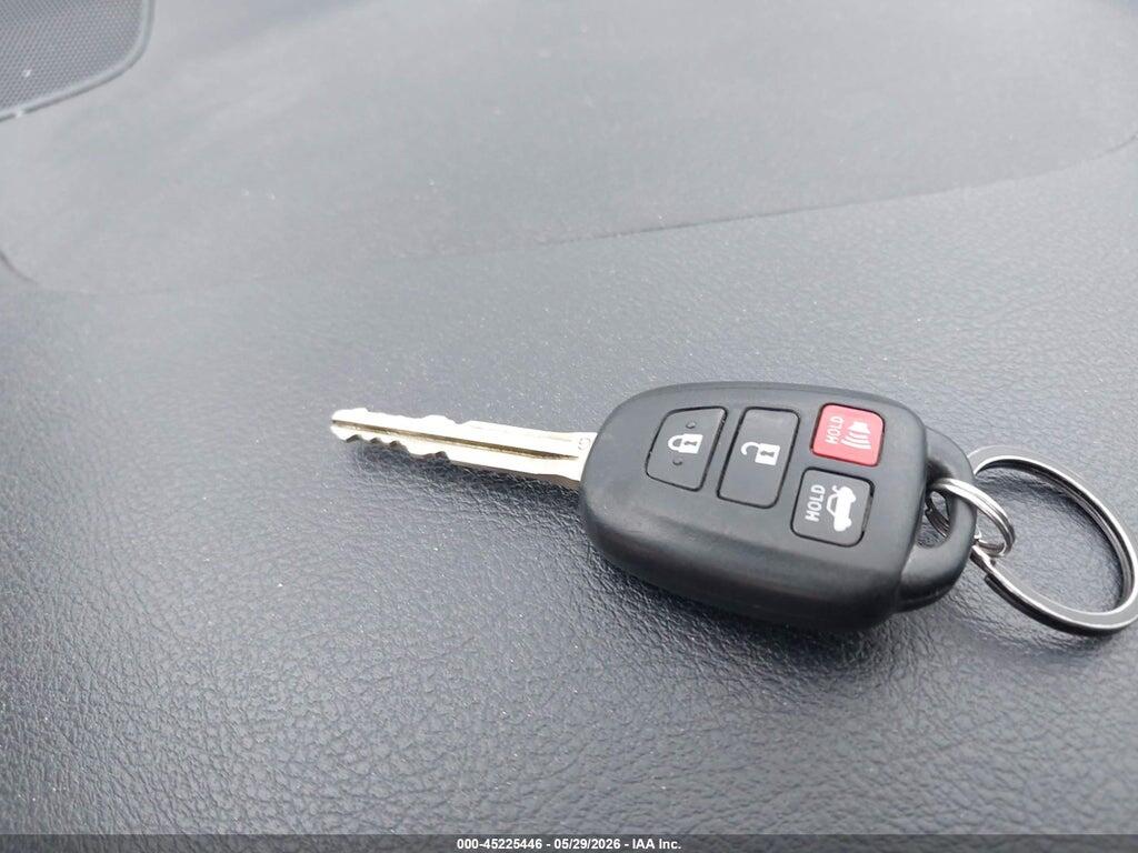 4T4BF1FK5ER365555 2014 TOYOTA CAMRY photo no. 11