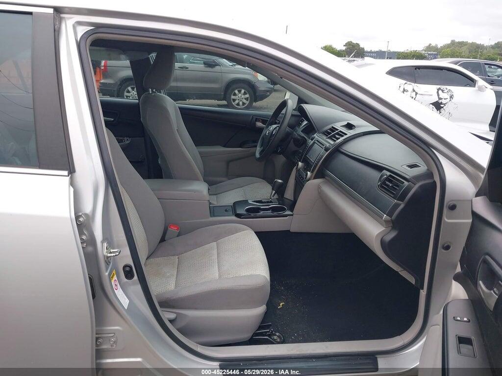 4T4BF1FK5ER365555 2014 TOYOTA CAMRY photo no. 5