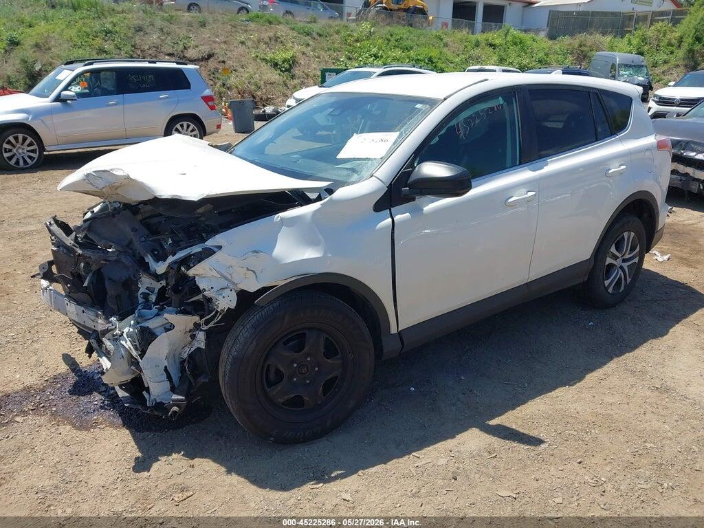 2T3BFREV5HW674880 2017 TOYOTA RAV4 photo no. 2