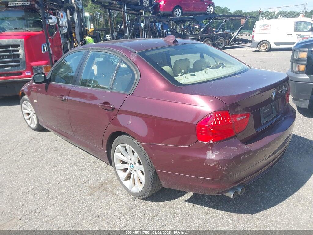 WBAPH53599A438340 2009 BMW 328I photo no. 3
