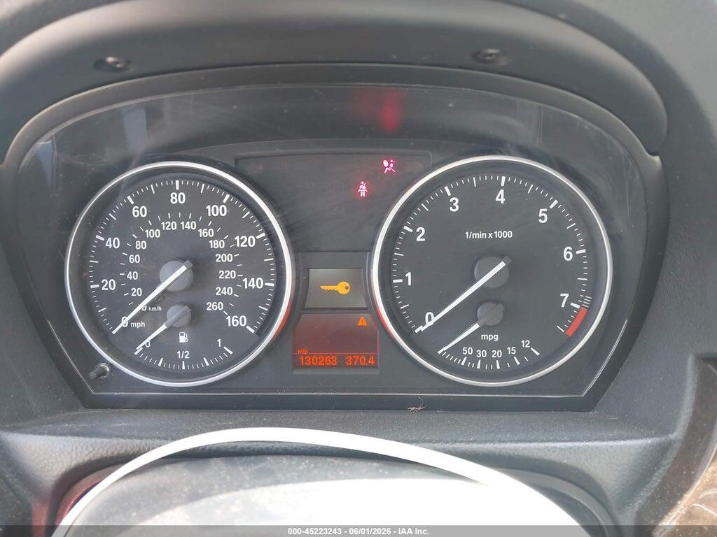 WBAPH7G52ANM51515 2010 BMW 328I photo no. 7