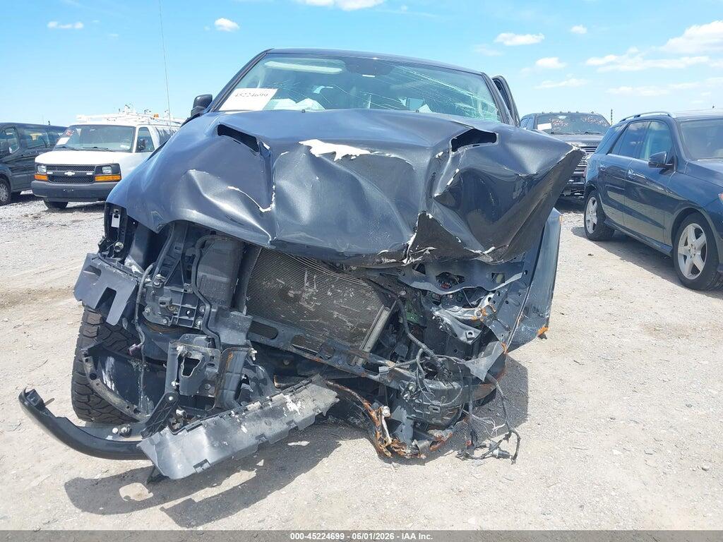 1C6RR7LT9KS534205 2019 RAM 1500 CLASSIC photo no. 12