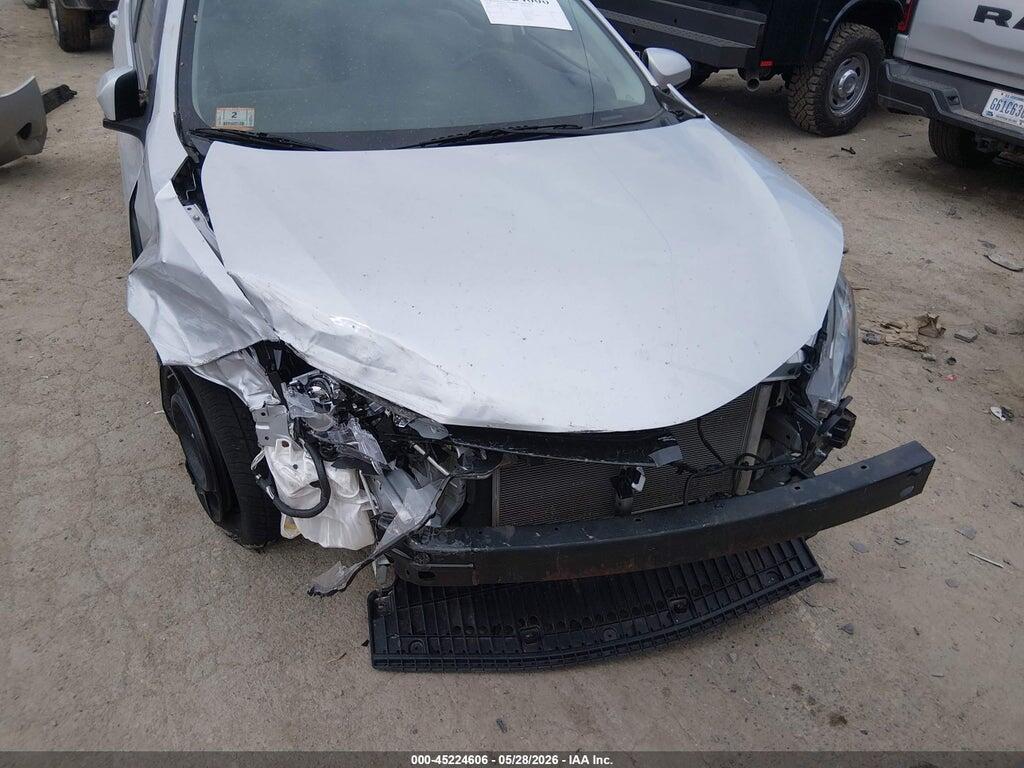 2T1BURHE4JC991129 2018 TOYOTA COROLLA photo no. 6