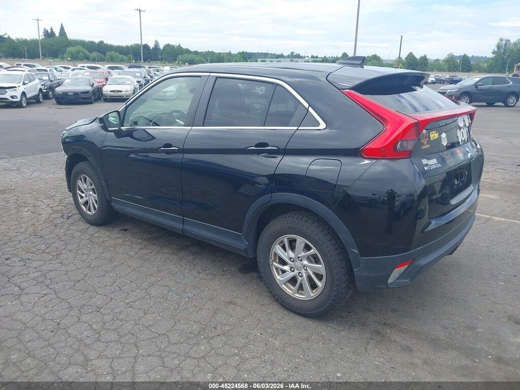 JA4AT3AA0KZ033612 2019 MITSUBISHI ECLIPSE CROSS photo no. 3